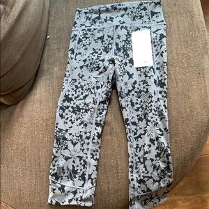 Lululemon In Movement Crop